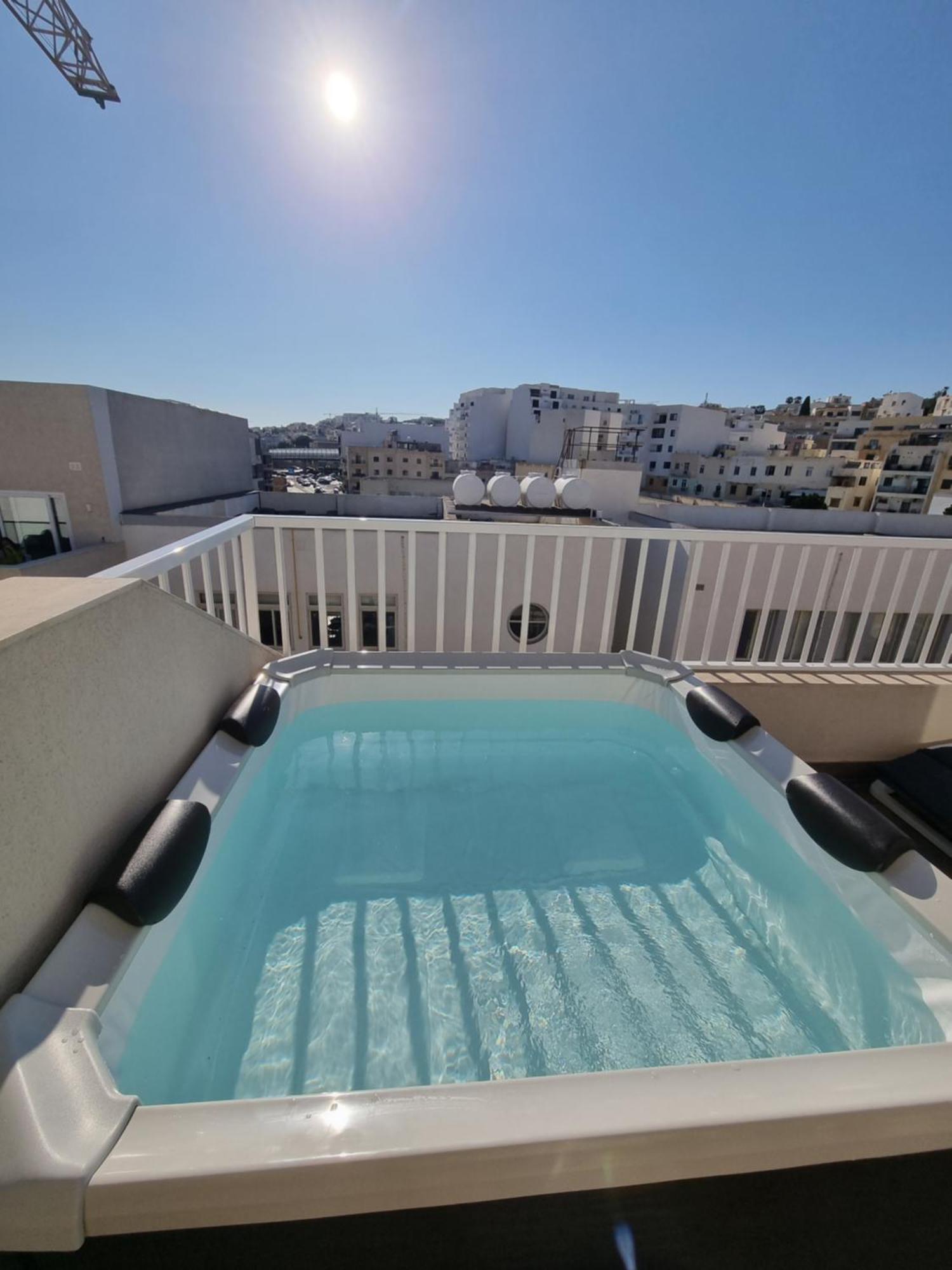Korzo Suites Gzira Eksteriør bilde